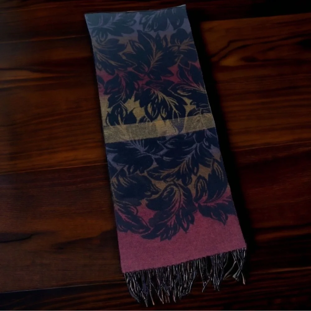 Scarf Boho Nice and Soft Leaf Print with Fringe in Beautiful Fall Colors OS 🍭